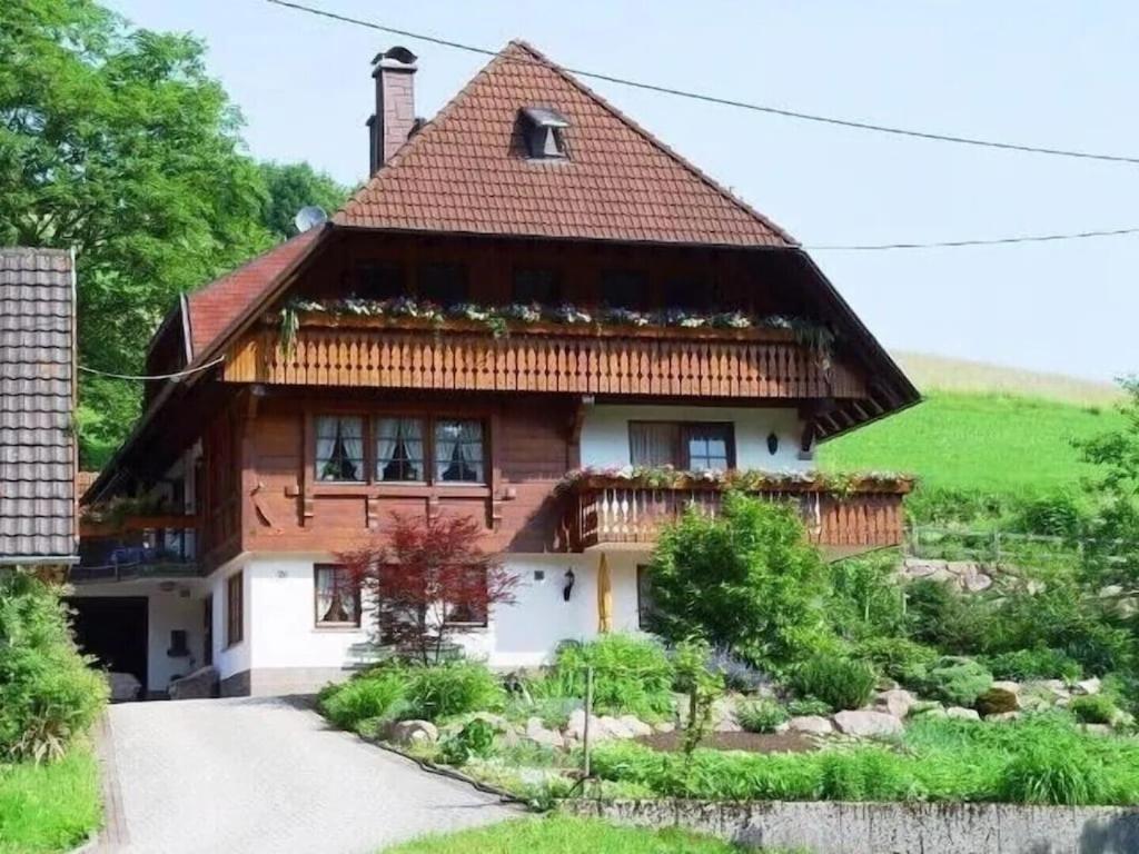 גוטאך Oberbauernhof - Wohnung "Am Garten" -- Moderne Fewo Im Schoenen Schwarzwaldhaus מראה חיצוני תמונה